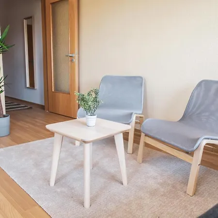 Fullhouse - - K36 Supreme - Balcony